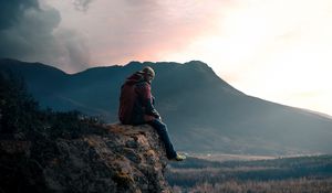 Preview wallpaper lonely, loneliness, rocks, mountains