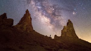 Preview wallpaper lonely, loneliness, starry sky, mountains, silhouette