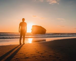 Preview wallpaper lonely, loneliness, sunset, beach