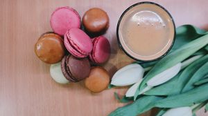 Preview wallpaper macaron, biscuits, coffee, tulips
