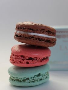 Preview wallpaper macaron, cookies, pastries, dessert