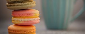 Preview wallpaper macarons, cookies, colorful, cup