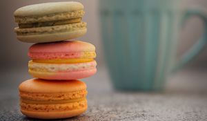 Preview wallpaper macarons, cookies, colorful, cup