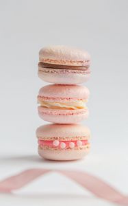 Preview wallpaper macarons, cookies, dessert, pink