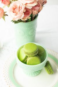 Preview wallpaper macarons, cookies, roses, flowers, bouquet