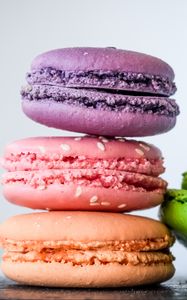 Preview wallpaper macaroons, almond biscuits, pastries, colorful