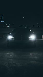 Preview wallpaper machine, headlight, light, night, dark