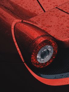 Preview wallpaper machine, headlight, red, drops