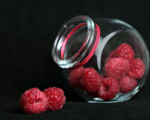 Preview wallpaper macro, berry, raspberry, bank