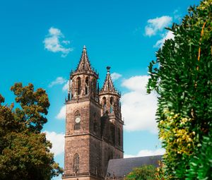 Preview wallpaper magdeburg cathedral, architecture, building, trees, greenery