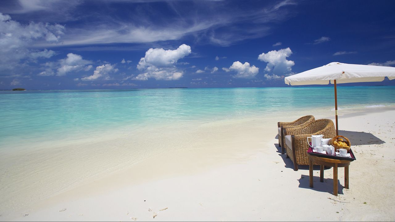 Wallpaper maldives, ocean, beach, sand, water, clouds, umbrella