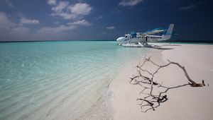 Preview wallpaper maldives, plane, coast, snag