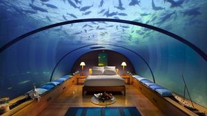Preview wallpaper maldives, tropical, underwater hotel