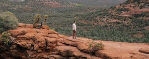 Preview wallpaper man, alone, canyon, rocks, view