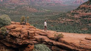 Preview wallpaper man, alone, canyon, rocks, view