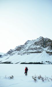 Preview wallpaper man, alone, mountain, snow, travel