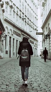 Preview wallpaper man, backpack, street, city, style