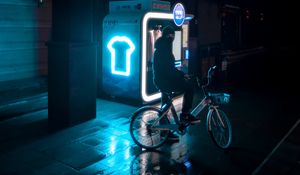 Preview wallpaper man, bicycle, city, street, dark