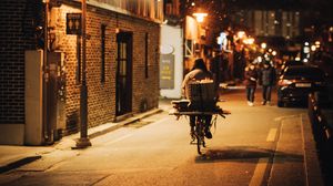 Preview wallpaper man, bike, courier, street, lights, night