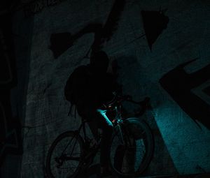 Preview wallpaper man, bike, dark, silhouette, darkness