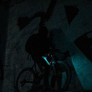 Preview wallpaper man, bike, dark, silhouette, darkness