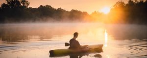 Preview wallpaper man, canoe, lake, sunset, fog