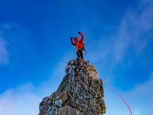 Preview wallpaper man, climber, rock, peak, sport