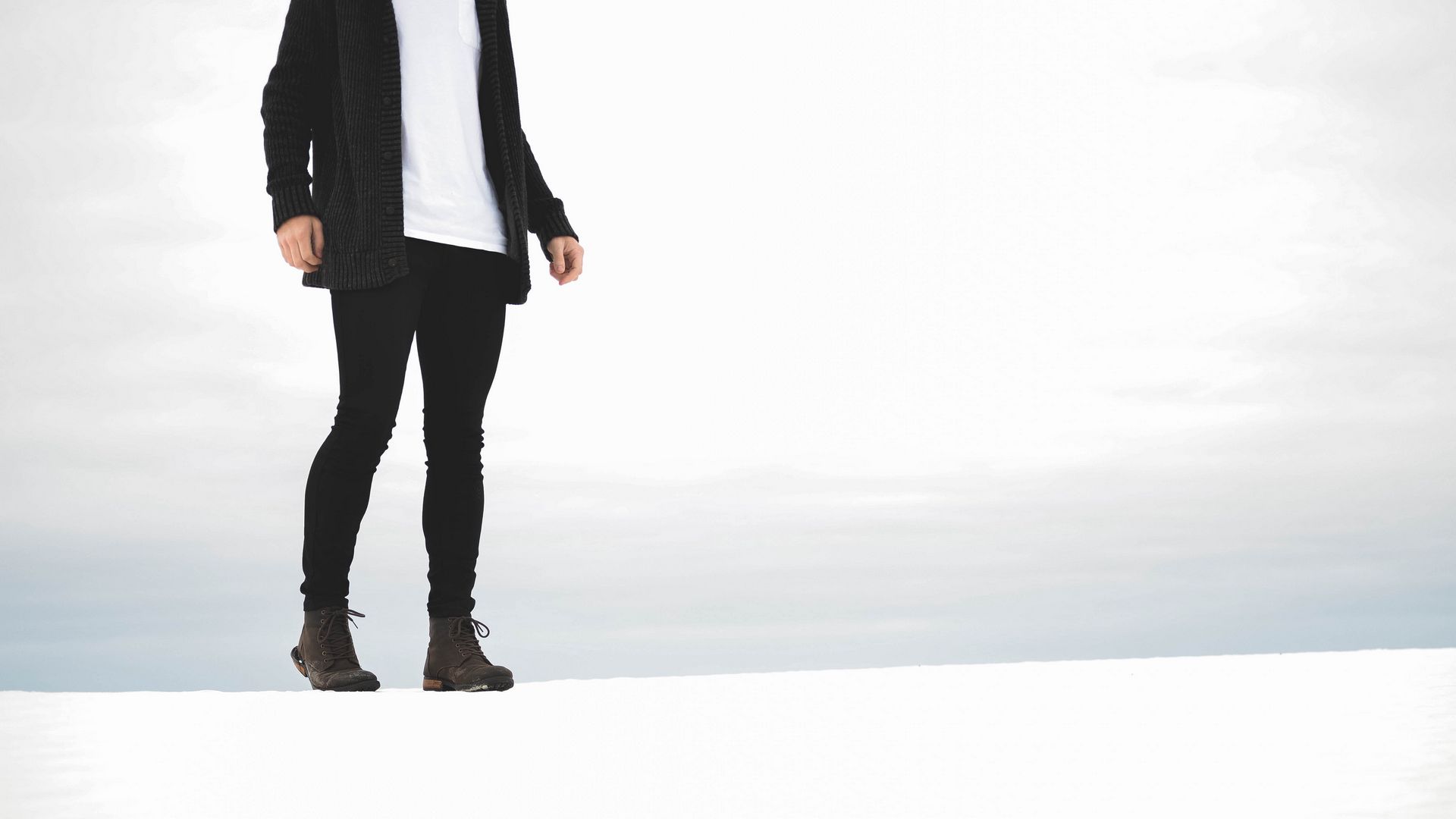 1920x1080 Wallpaper man, clothes, bw, style