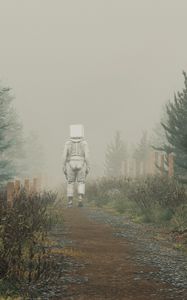 Preview wallpaper man, cube, trail, fog, art