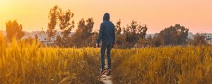 Preview wallpaper man, field, path, grass, rabat, morocco