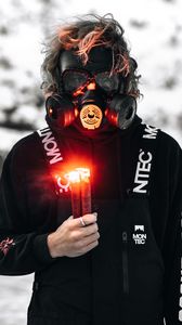 Preview wallpaper man, gas mask, mask, glance, pyrotechnics, fire