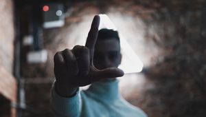 Preview wallpaper man, hand, fingers, gesture
