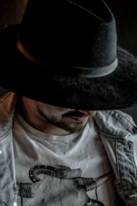 Preview wallpaper man, hat, black, style
