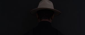 Preview wallpaper man, hat, dark