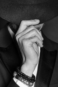 Preview wallpaper man, hat, hand, gesture, style, black and white