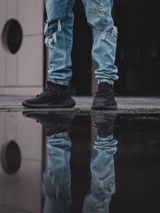 Preview wallpaper man, legs, puddle, reflection, style
