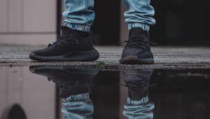 Preview wallpaper man, legs, puddle, reflection, style