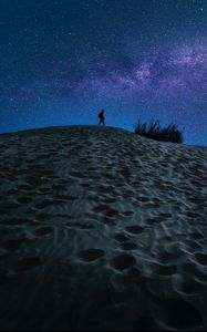 Preview wallpaper man, loneliness, alone, sand, starry sky