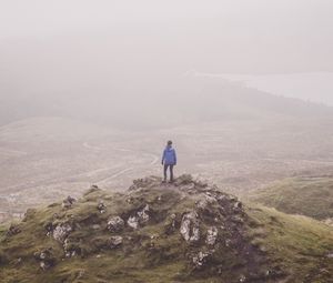 Preview wallpaper man, lonely, loneliness, fog, grass