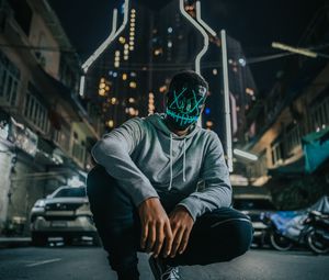 Preview wallpaper man, mask, anonymous, city, street