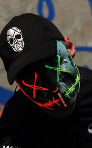 Preview wallpaper man, mask, cap, skull, black