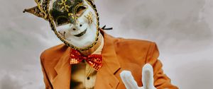 Preview wallpaper man, mask, costume, carnival, holiday