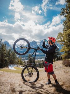 Preview wallpaper man, mountain bike, bike, mountains, sport