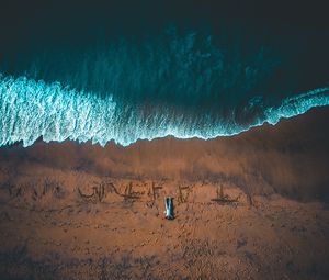 Preview wallpaper man, ocean, view from above, shore, surf, freedom