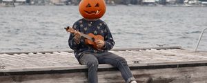 Preview wallpaper man, pumpkin, ukulele, halloween, funny