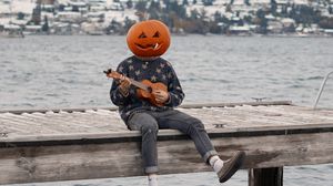 Preview wallpaper man, pumpkin, ukulele, halloween, funny