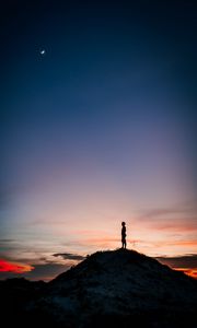 Preview wallpaper man, silhouette, alone, mountain, peak, dusk