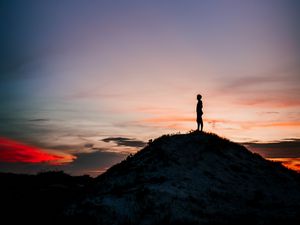 Preview wallpaper man, silhouette, alone, mountain, peak, dusk