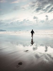 Preview wallpaper man, silhouette, beach, run, waves