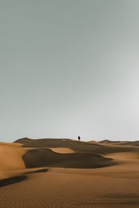 Preview wallpaper man, silhouette, desert, alone